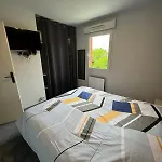 Maison De En 別荘 Nérac