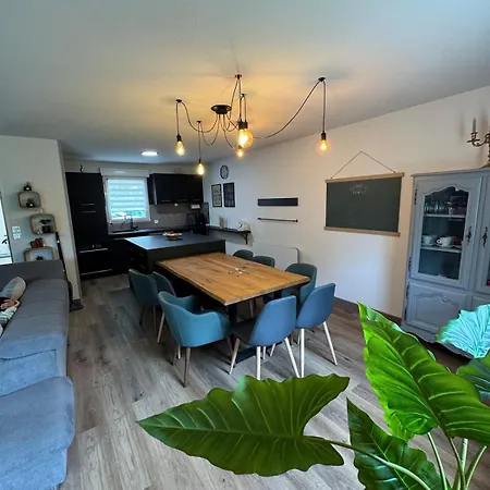 Dom wakacyjny Maison De En