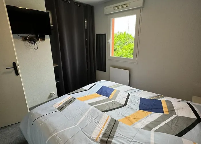 Maison De En Résidence Сasa de vacaciones Nérac